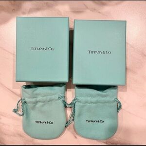 NEW TIFFANY  4 x 3 Tiffany boxes with pouch